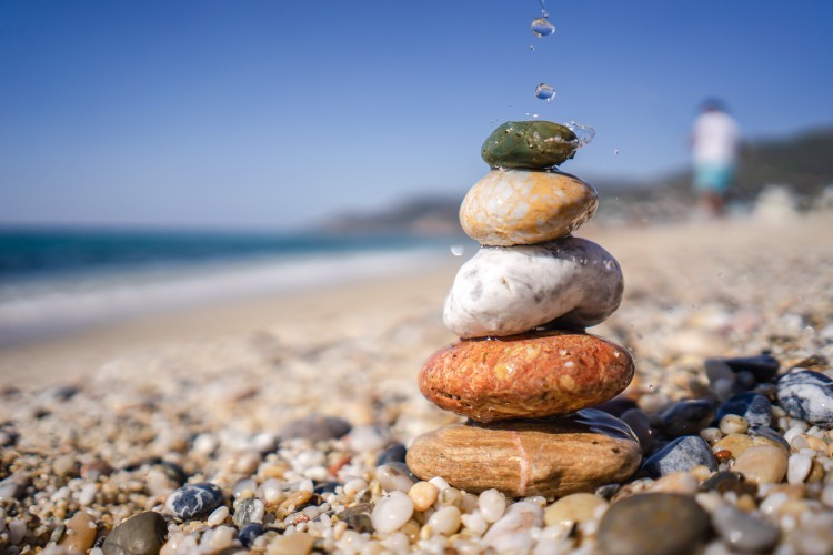 tower-of-colorful-sea-pebbles