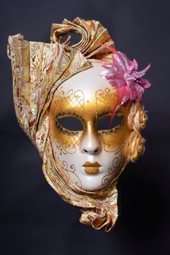 golden-carnival-mask-on-black-background