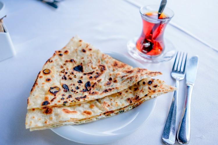 turkish-flatbread-on-a-plate