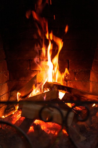burning-firewood