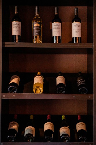 wine-bottles-on-the-shelves