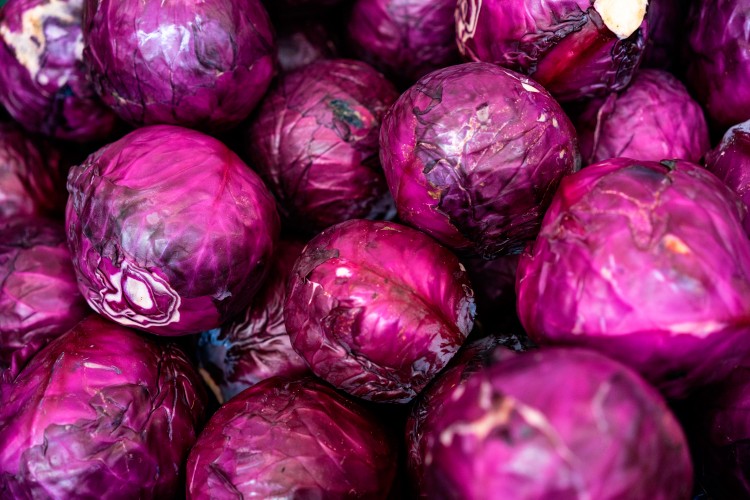 red-cabbage-background