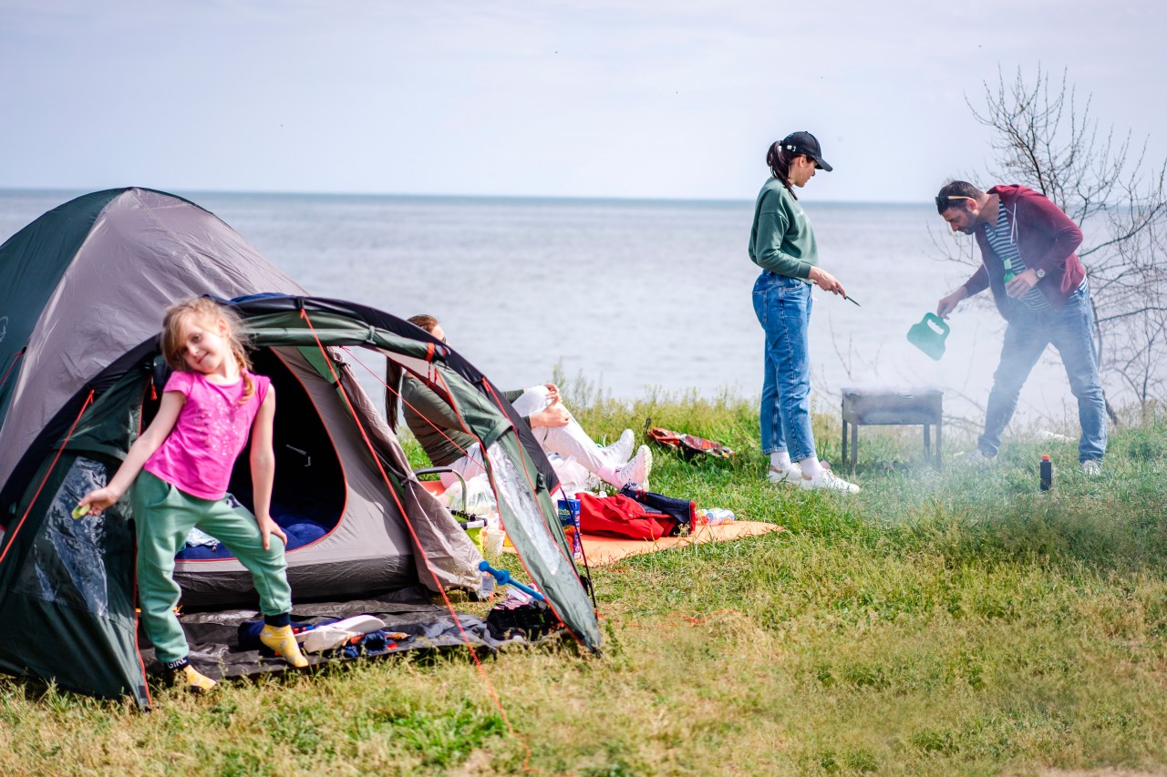 Family vacation with river camping
