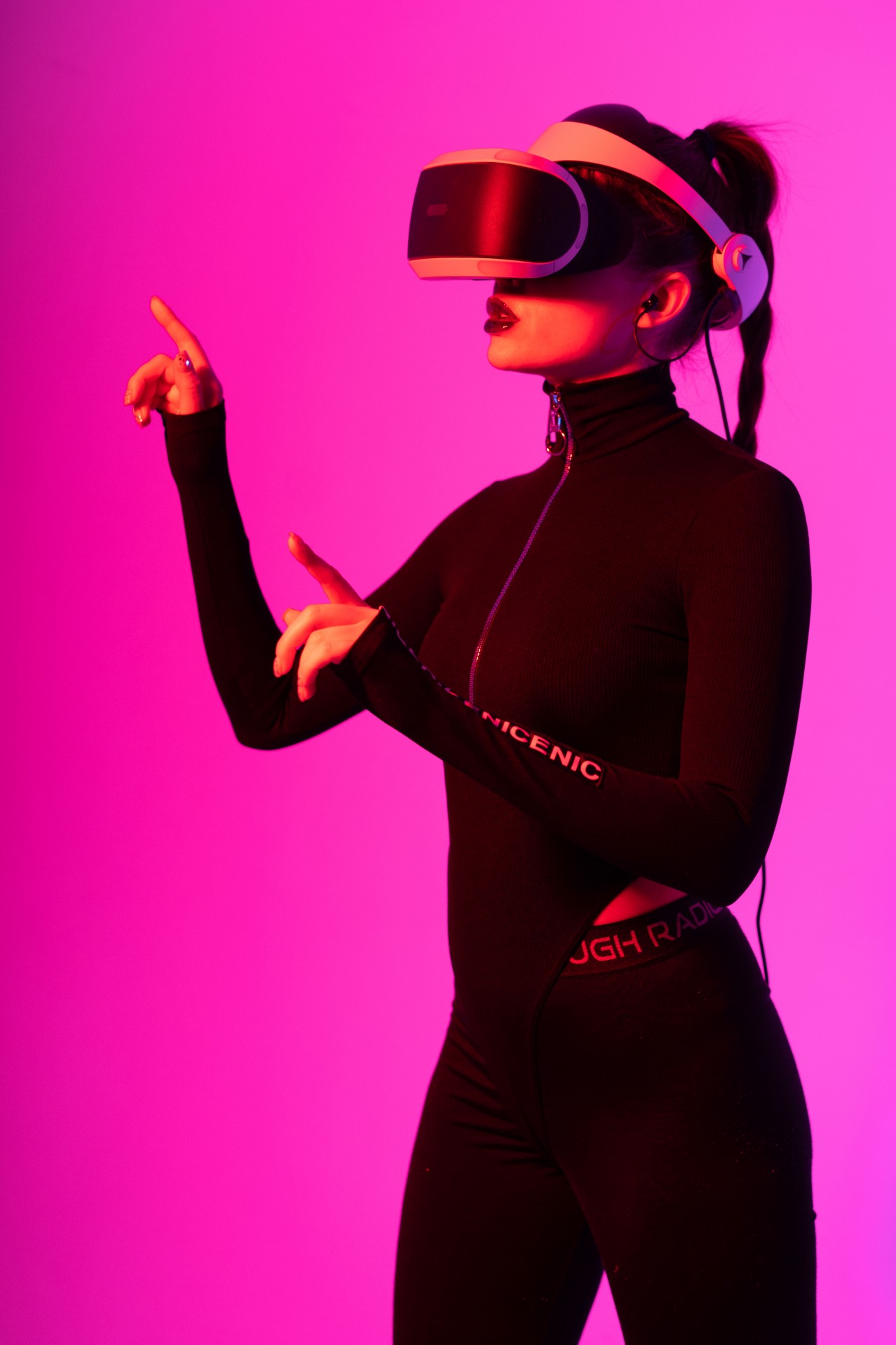  Amazing Young Woman Touching the Air During VR Experience